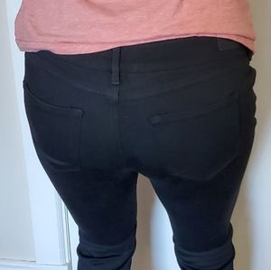 Black bootlegger jeans. 32w 33L. Slim boot